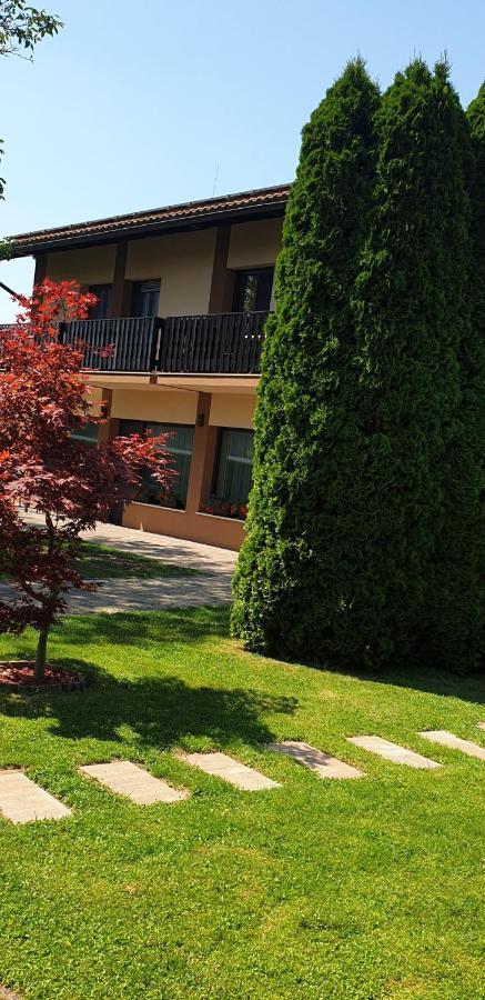 Apartments Ad Radenci Ngoại thất bức ảnh