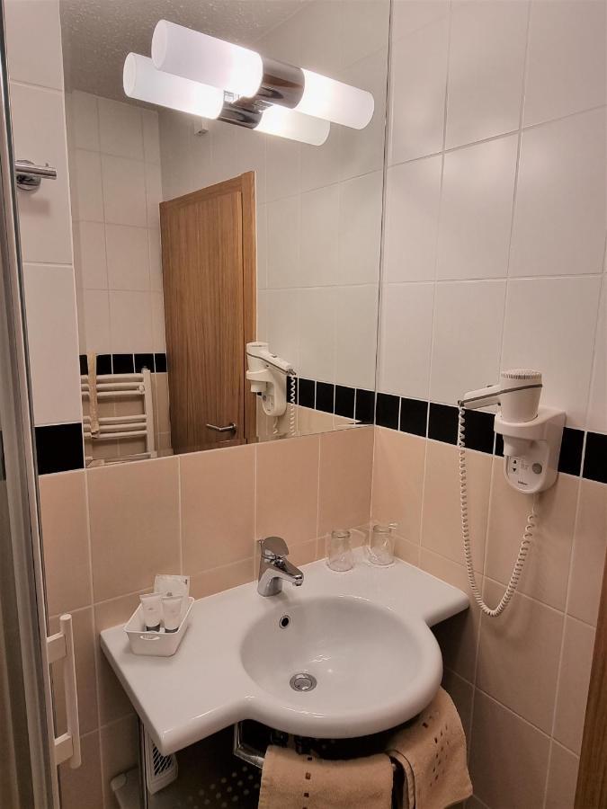 Apartments Ad Radenci Ngoại thất bức ảnh